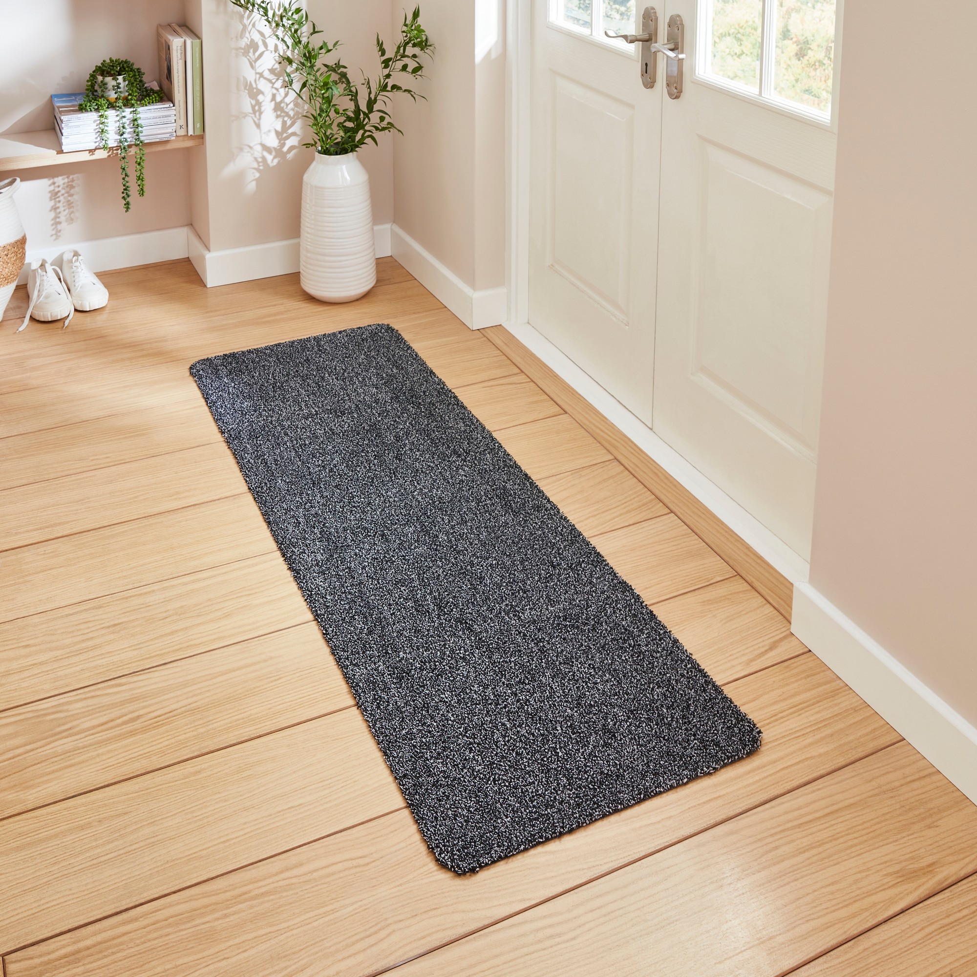 Maxi Mat Plain Washable Utility Runner Doormat In Black White